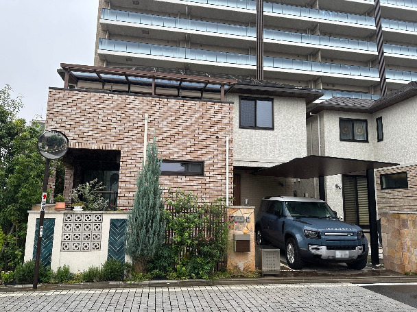 バルコニーデッキ+テラス屋根で快適な暮らし　～昭島市～